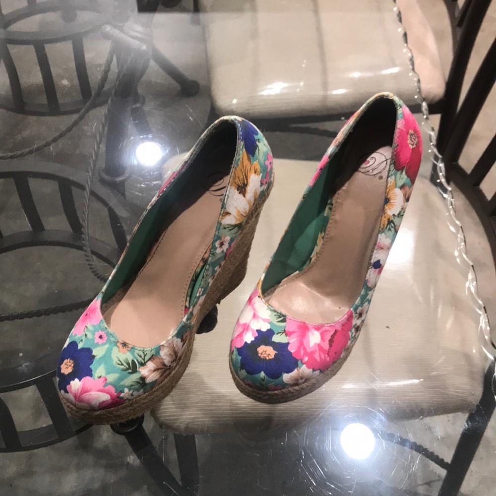 Shoes